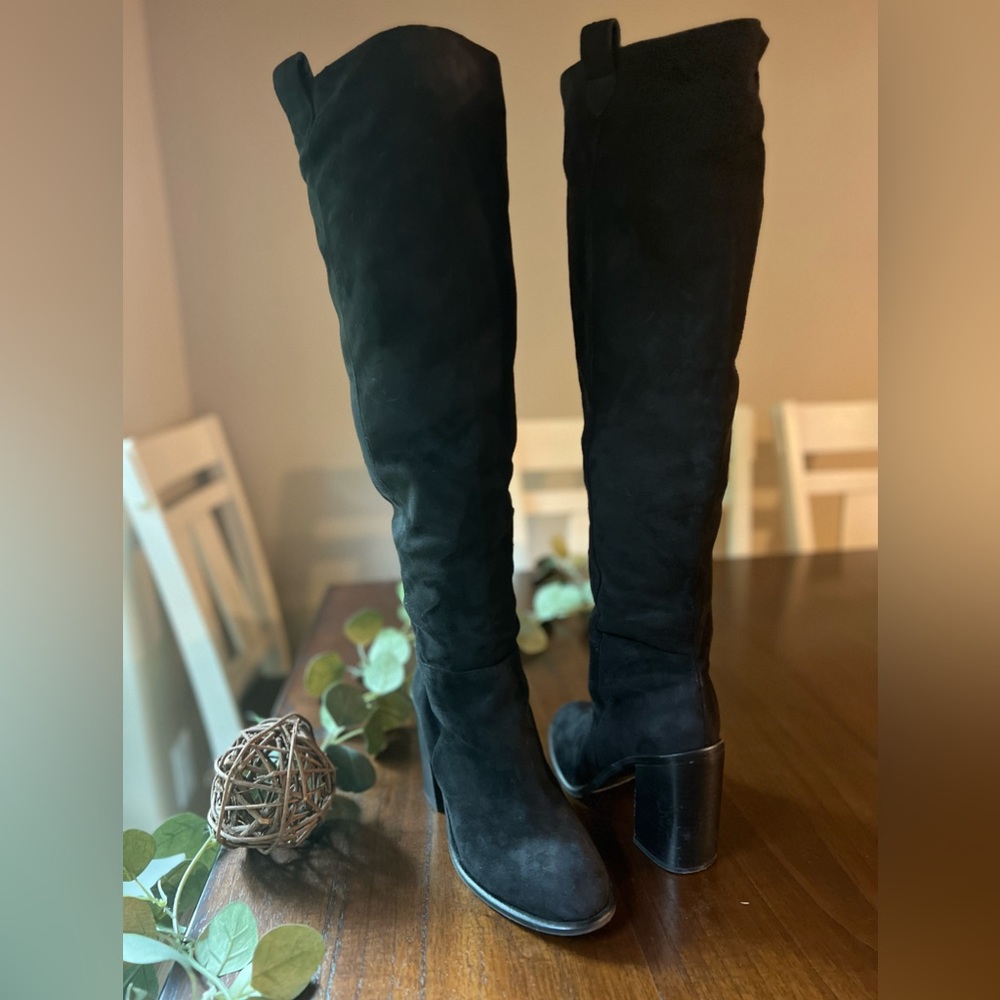 Very Volatile Tan Over-The-Knee Faux Suede Heeled Riding Boots Women's Size 8.5